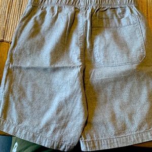Semi-stretch sports shorts for boys